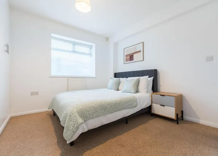 The Coach House Apartment *