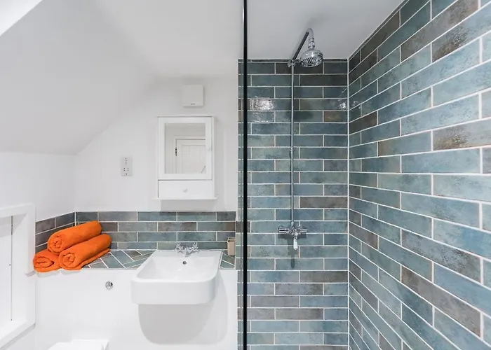 The Coach House Apartment